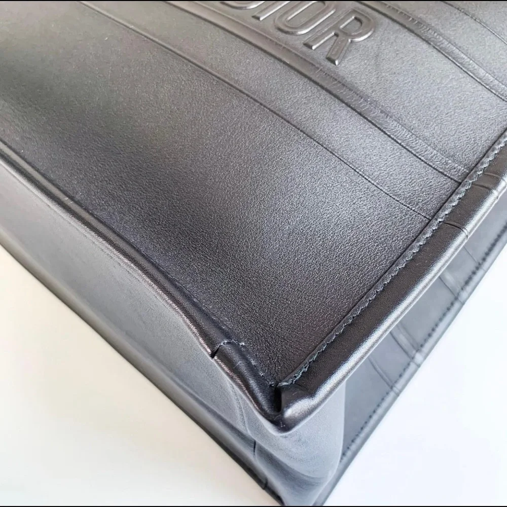 Christian Dior Leather Book Tote - Medium - Picture 8 of 16